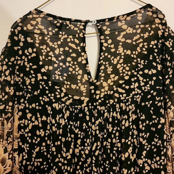 Suzanne Betro Dress - Picture 3 of 6